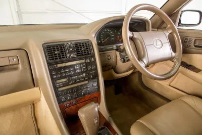 LS 400
